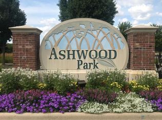 4759 Sassafras Ln, Naperville, IL 60564