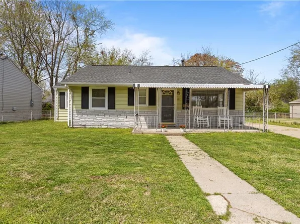 1917 Kensington Dr, Hampton, VA 23663