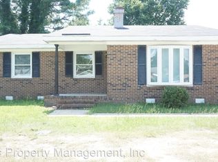 814 Glensford Dr, Fayetteville, NC 28314