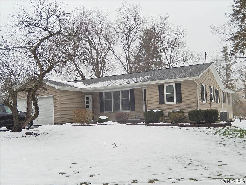 5727 Homestead Rd, Hamburg, NY 14075 Zillow