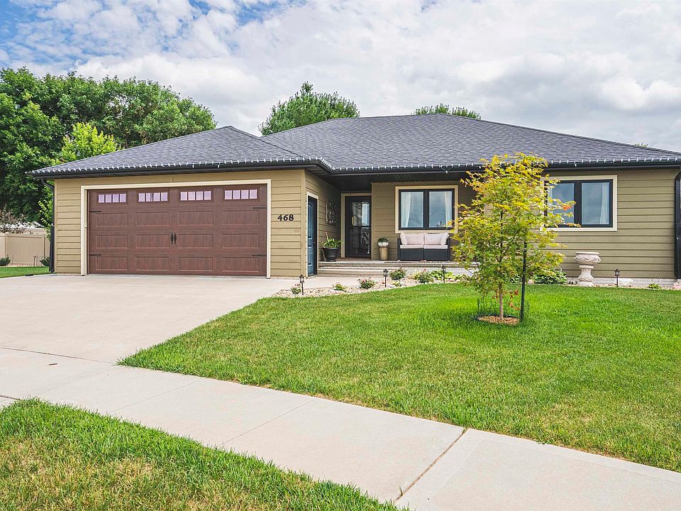 468 14th St SW, Le Mars, IA 51031 Zillow