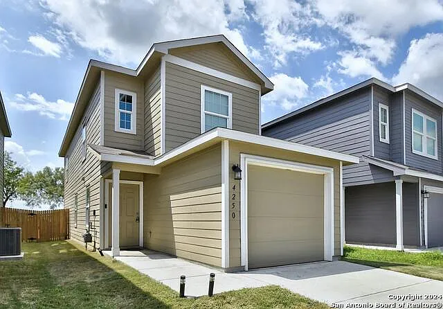 3 bed, 2.5 bath, 1530 sqft, $1,500 — Photo 1