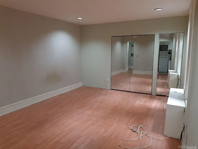 1 Hillside Ave #1A — Photo 8