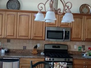 14 Conkling Rd, Flanders, NJ 07836