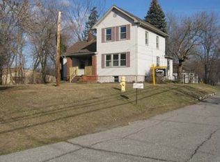 8304 Lanewood St, Westland, MI 48185