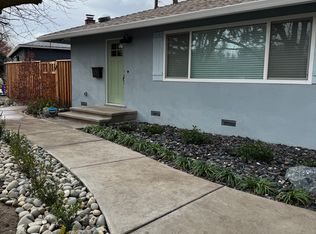 30 Lupine Way, Sacramento, CA 95819