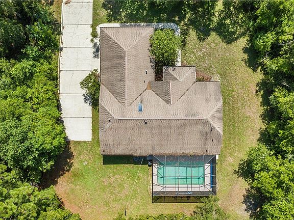 3rd image of 740 N Heathrow Dr