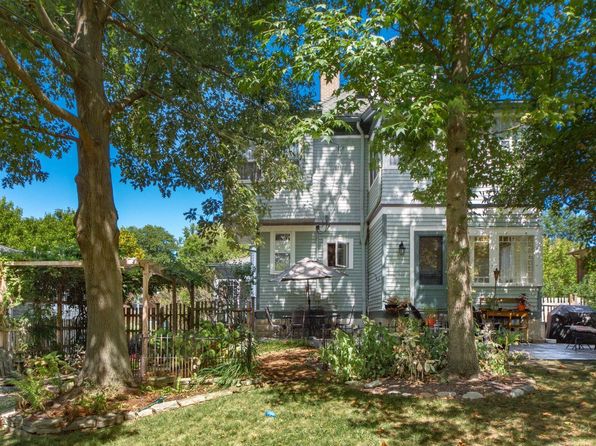 221 Oakland Park Ave, Columbus, OH 43214