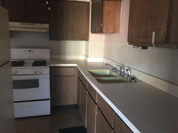 4th image of 10715 S Keating Ave APT 2C