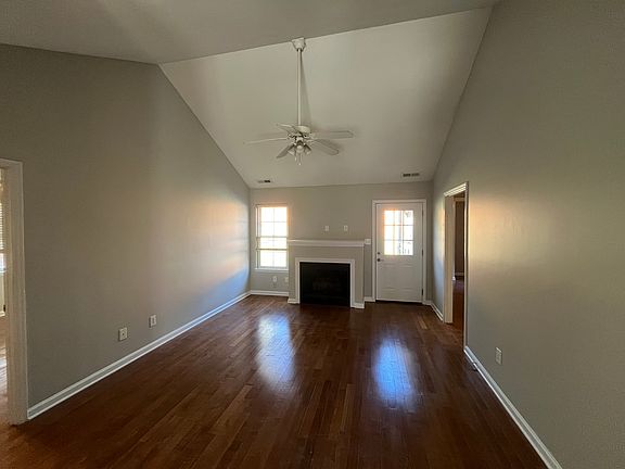 5th image of 2205 Olde Chantilly Ct