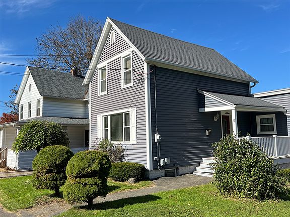 3rd image of 10 Moore Ave
