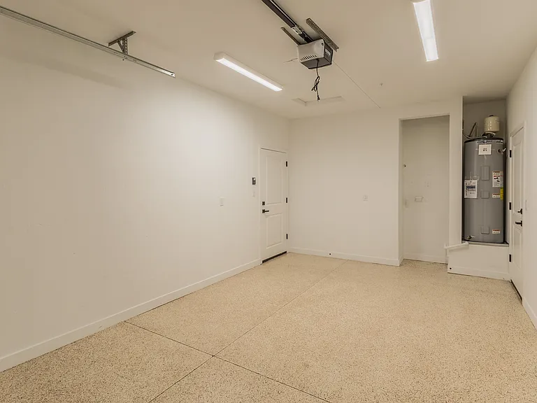 2778 N McCulloch Blvd #D — Photo 21