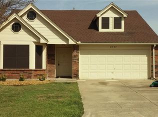 2335 Shirebrook Ct, Grand Prairie, TX 75052
