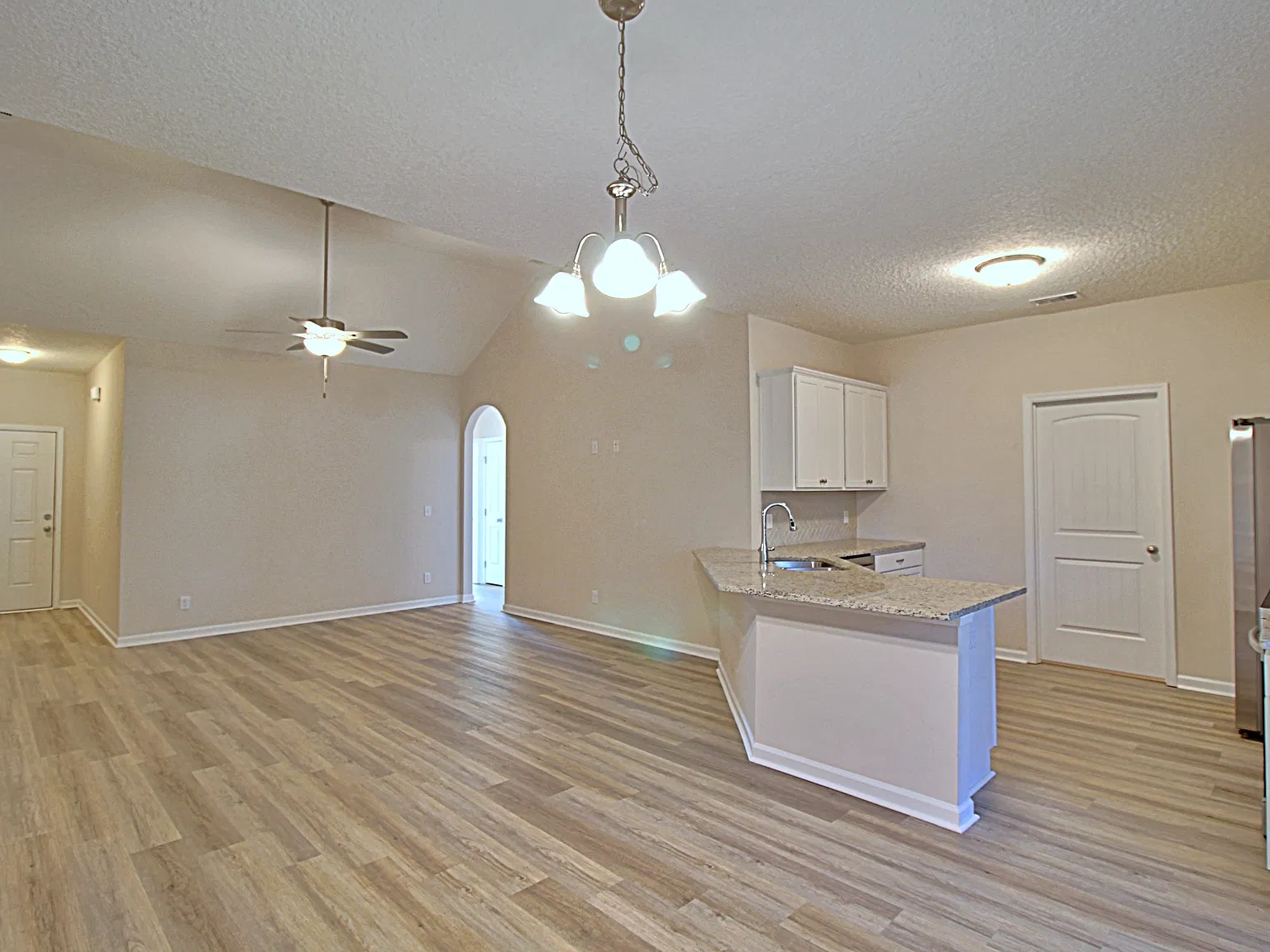 442 Akins Ranch Road - Brianne Felton - 1 — Photo 4