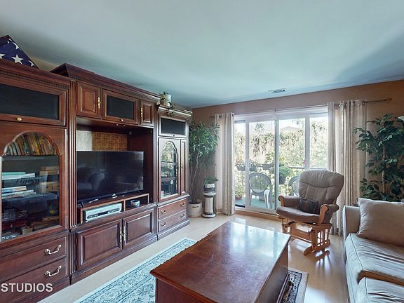 5th image of 7510 Farmingdale Dr APT 302