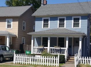 15 Broad St, Fishkill, NY 12524