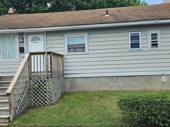 11 Chestnut Street, Newburgh, NY 12550