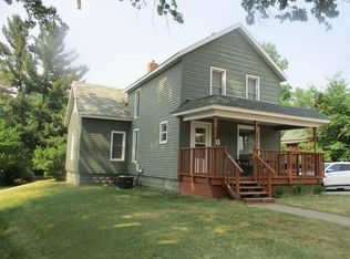915 E Main St, Reedsburg, WI 53959