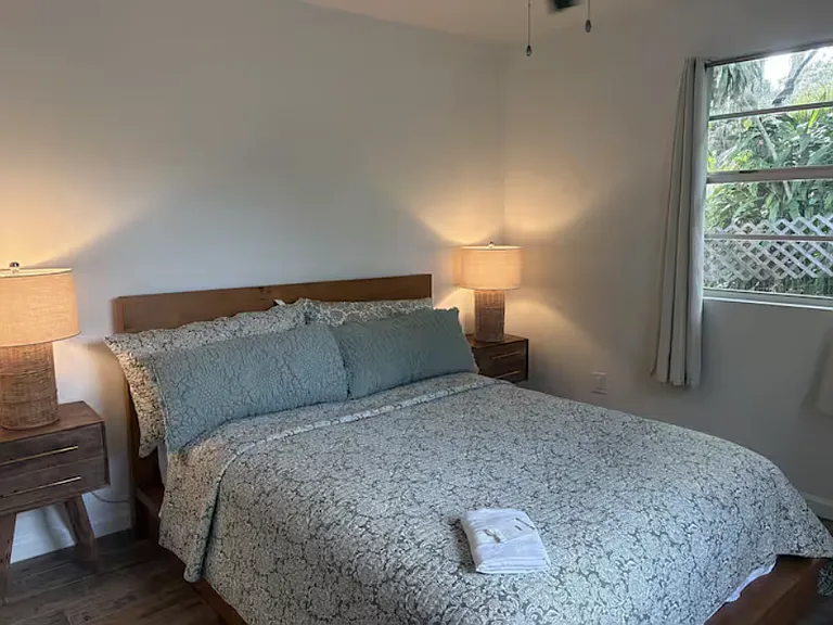 4495 Cocoanut Ave — Photo 13