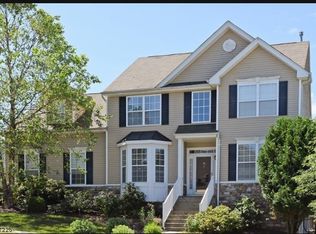 31 Winding Hill Dr, Mount Olive Twp, NJ 07840