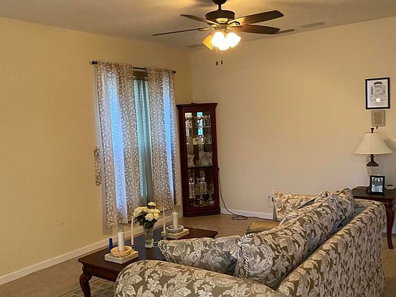 4th image of 309 Breckenridge Cir SE