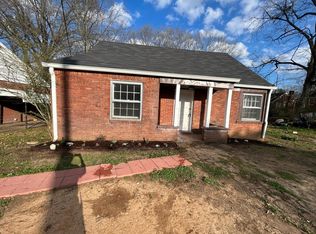 1302 Martin St, Jackson, TN 38301