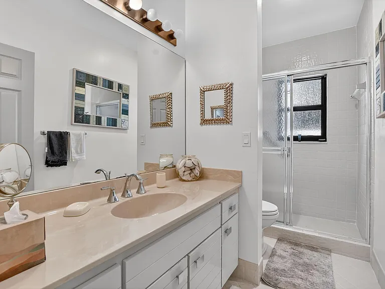 22519 Esplanada Cir W #W — Photo 40