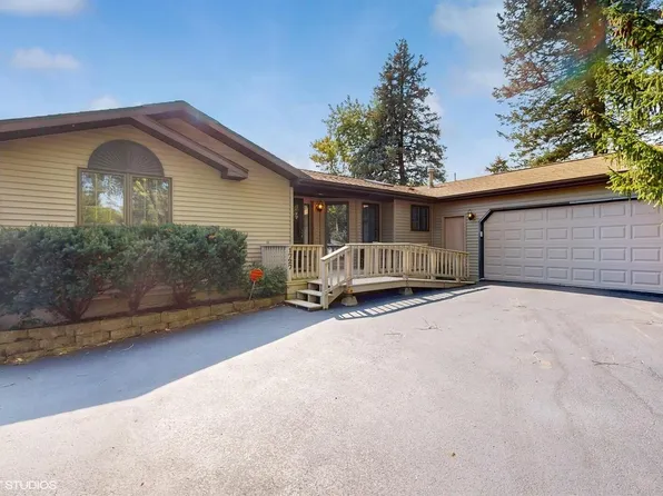 1727 Willow ROAD, Twin Lakes, WI 53181