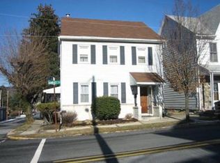 326 W Market St, Orwigsburg, PA 17961