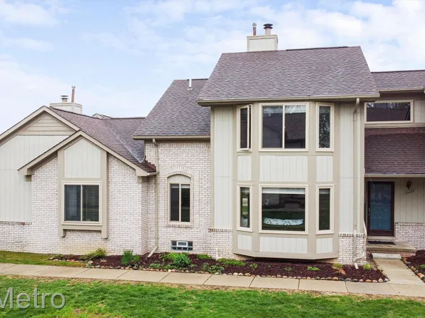 20425 Villa Grande Cir #31, Clinton Township, MI 48038