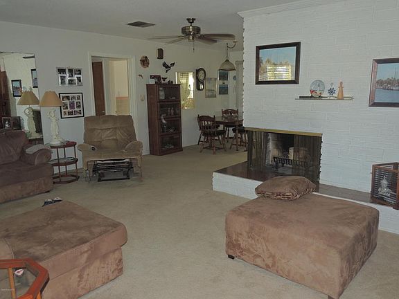 5th image of 1213 Pine Tree Dr