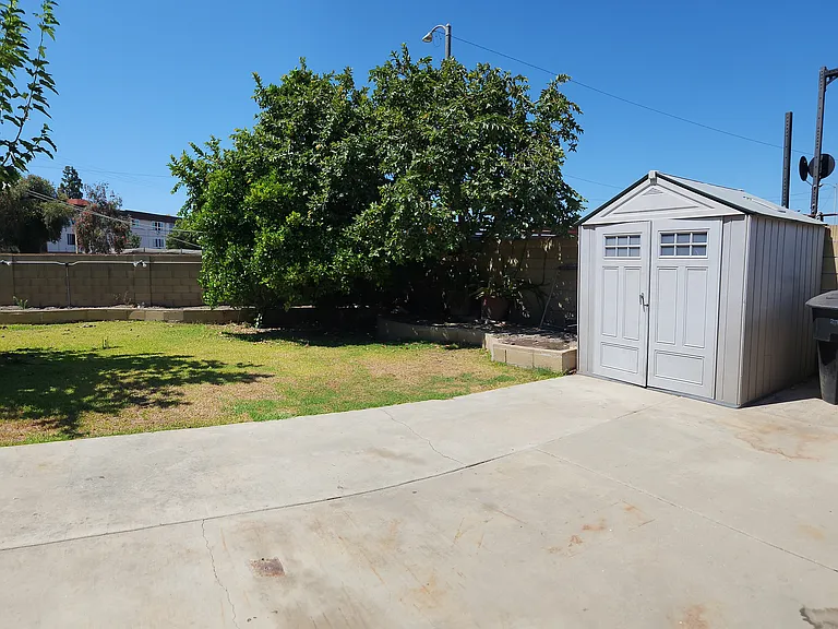 6081 Pamela Ln — Photo 18