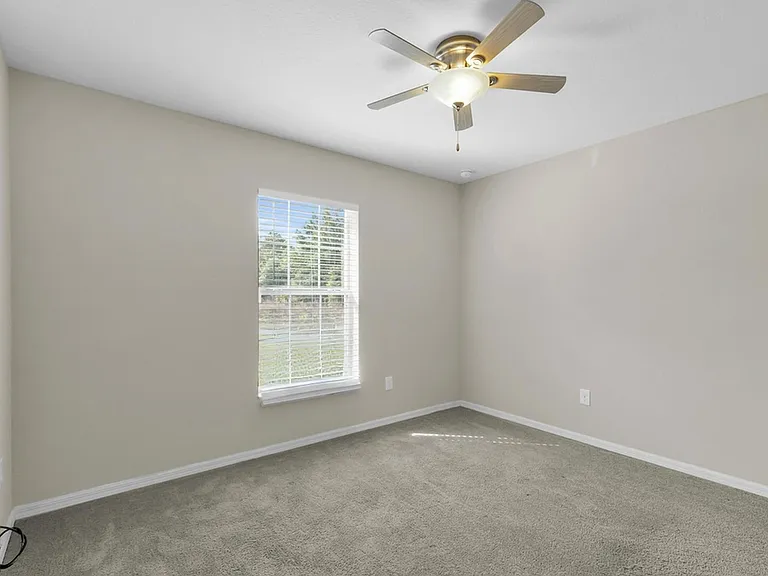 11302 SW 62nd Cir — Photo 14