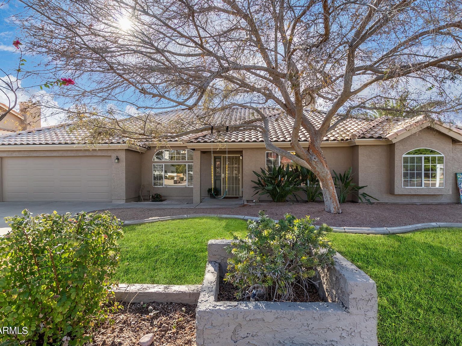 2405-e-lynwood-cir-mesa-az-85213-zillow