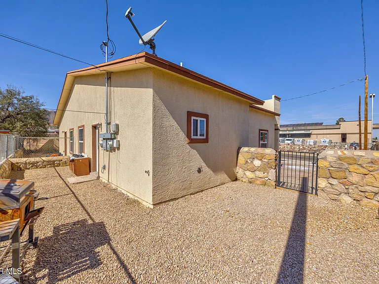 4120 Olympic Ave #B — Photo 22