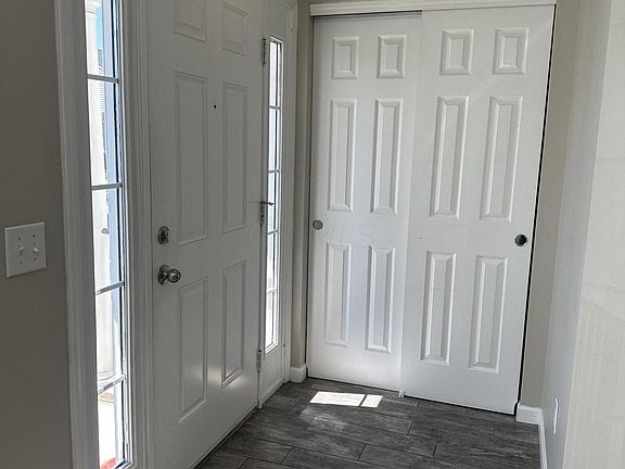 4th image of 7024 Monarchos Dr #15-702