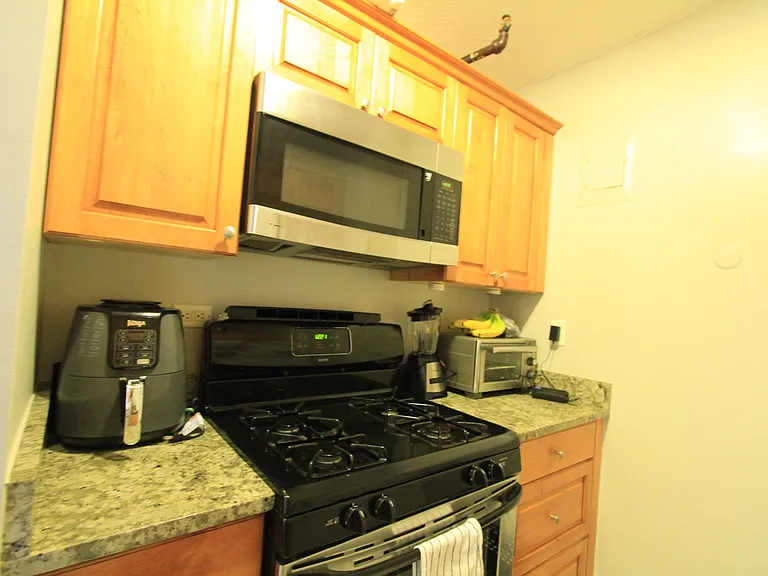151 Tremont St #24M — Photo 9