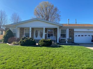 1320 26th St, Peru, IL 61354