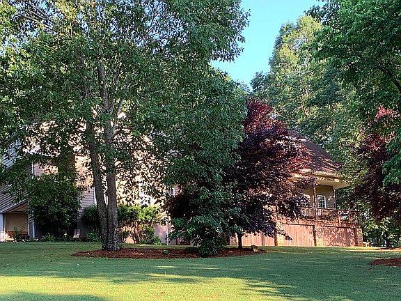 2nd image of 135 Black Duck Ln