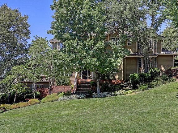 4th image of 2221 Harriman Ct