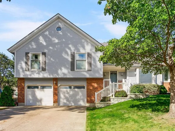 8708 W 76th Ter, Overland Park, KS 66204