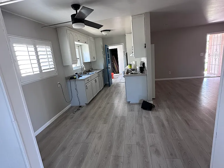 1444 Eckman Ave — Photo 5