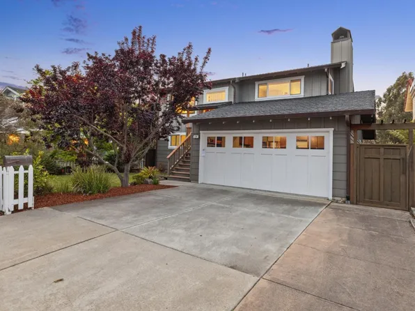 624 Terrace Ave, Half Moon Bay, CA 94019