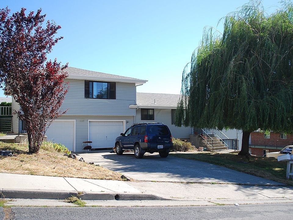 1st image of 1330 NW Kenny Dr #1
