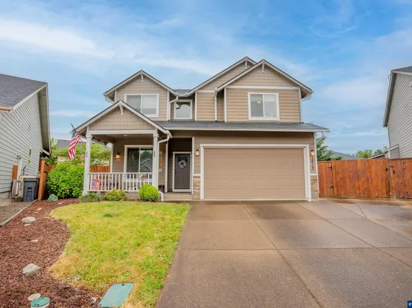 1013 Robbins Ct, Lebanon, OR 97355