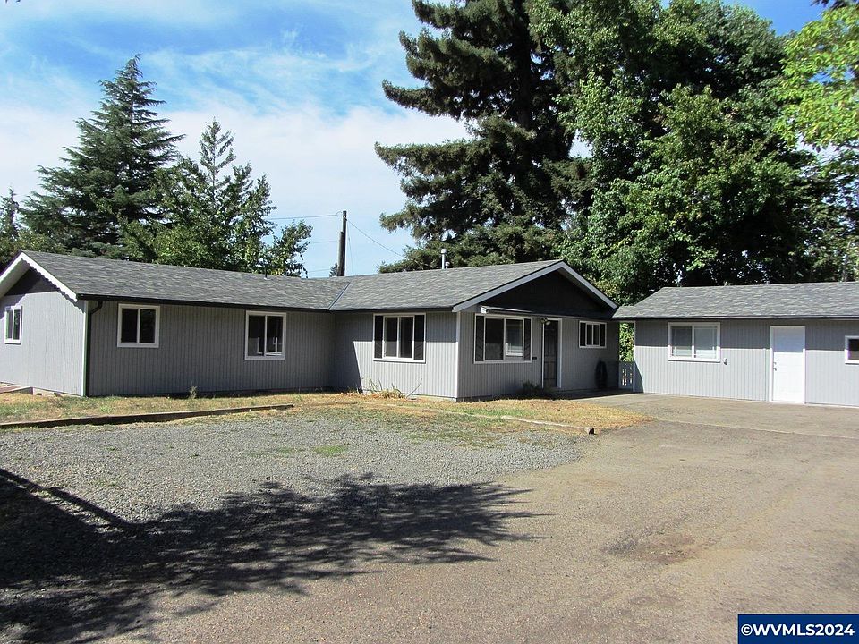 625 1/2 E Grant St, Lebanon, OR 97355 | Zillow