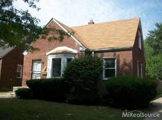 12511 Laing St, Grosse Pointe, MI 48224