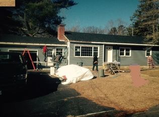 17 Mountainview Dr, Ware, MA 01082