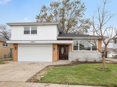 10940 S Kilbourn Ave, Oak Lawn, IL, 60453