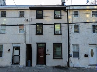 4450 Silverwood St, Philadelphia, PA 19127